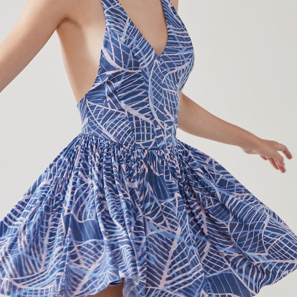 Kimchi Blue Printed Halter Strappy Back Romper